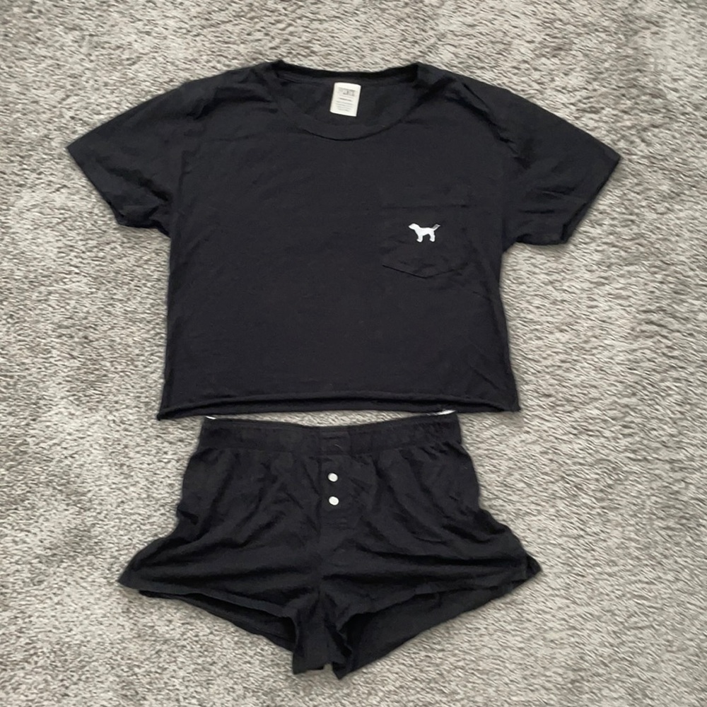 VS pink lounge top and shorts set